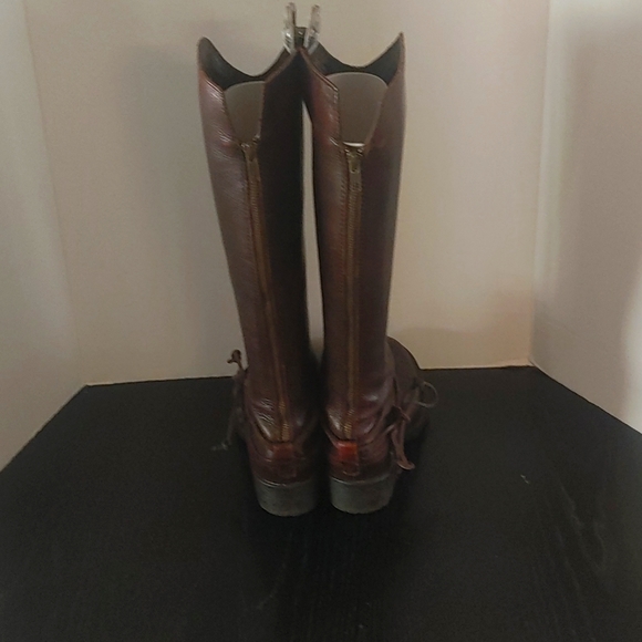 Born Distressed Riding Boots - Picture 3 of 7